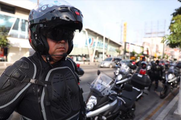Entregan 50 motopatrullas para reforzar la seguridad en Culiacán y Mazatlán
