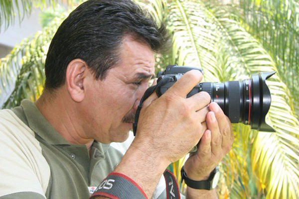Pierde la vida en accidente el fotoperiodista Arturo Tolosa
