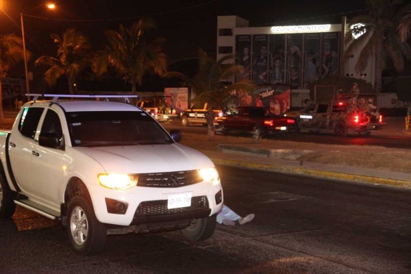 Matan a balazos a una mujer en la avenida La Marina de Mazatlán