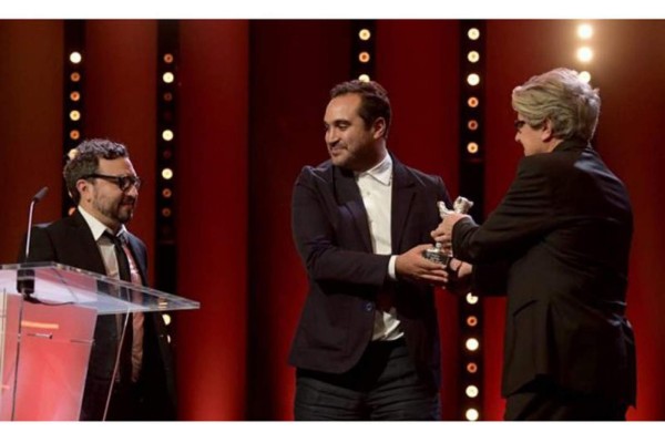 ‘Museo’, con Gael García, gana Oso de Plata a Mejor Guión en la Berlinale