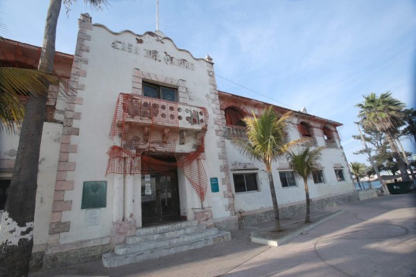 Adiós a 70 años de historia: derribarán la Casa del Marino en Mazatlán para 'rescatarla'