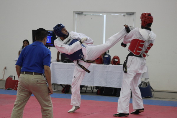 Buscan superar los 5 boletos de 2019 en la Universiada Regional de taekwondo