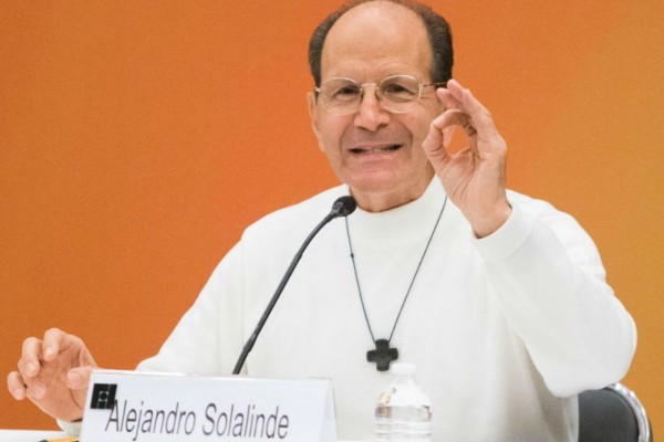 Los migrantes del sur son mi escuela: Padre Alejandro Solalinde