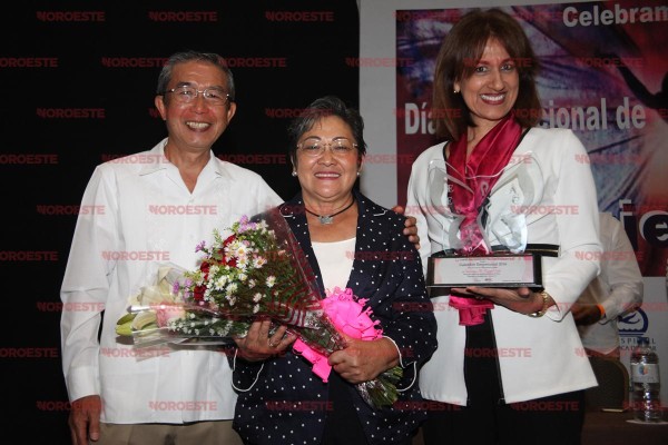 Las Empresarias Ejecutivas de Sinaloa premian el esfuerzo femenino