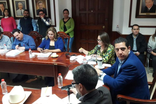 Pide Alcalde de Culiacán versión de implicados en presunto robo de despensas