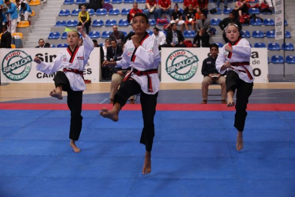 Buen arranque para Sinaloa en el taekwondo de la Olimpiada Regional