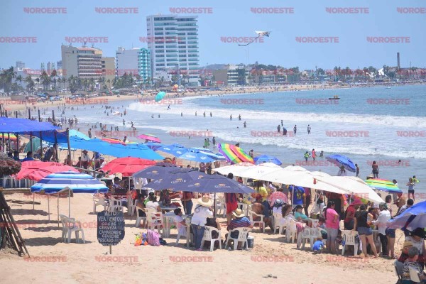 Dejan turistas derrama de $1,100 millones en Mazatlán