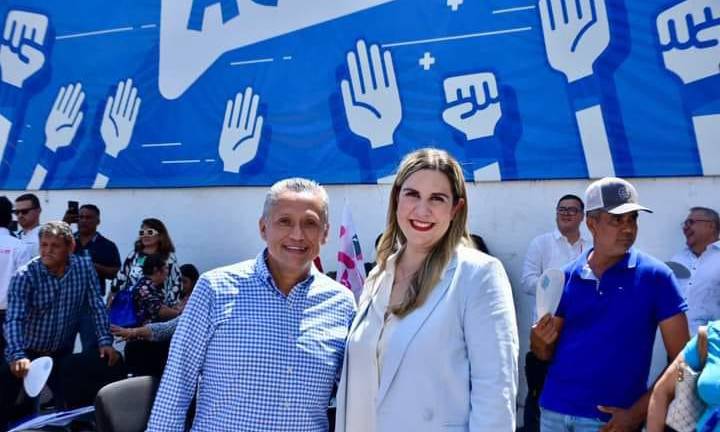 Se registra Manuel Pineda Domínguez ante el PAN en busca se ser candidato a Alcalde de Rosario