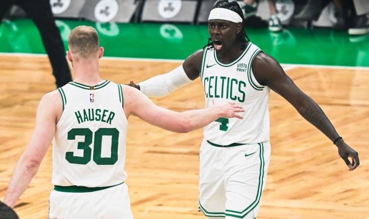 Los Celtics pegaron primero en el arranque de su serie de postemporada.