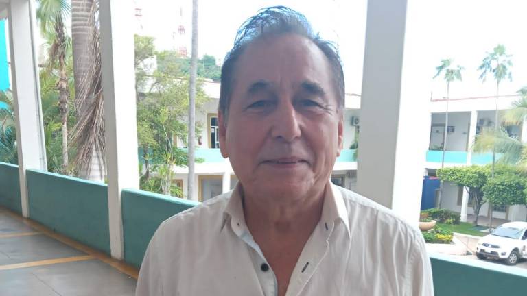 Jorge Figueroa Cancino, dirigente de Contraloría Ciudadana de Mazatlán, después de reunirse con el Presidente Municipal.