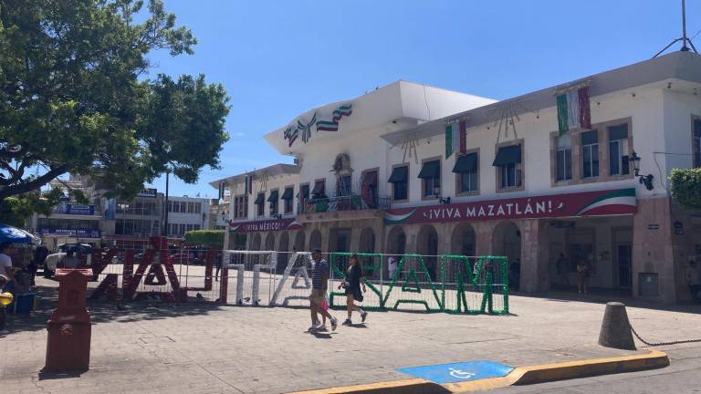 El Observatorio Ciudadano de Mazatlán demandó al Ayuntamiento transparencia y participación ciudadana en la asignación de recursos y en la gestión de los puentes peatonales. El Observatorio Ciudadano de Mazatlán demandó al Ayuntamiento transparencia y participación ciudadana en la asignación de recursos y en la gestión de los puentes peatonales.