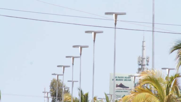 Las lámparas se colocarán tanto en la zona urbana como rural de Mazatlán.