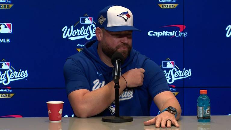 Toronto asegura a John Schneider para 2026 tras histórica campaña en Grandes Ligas. Toronto asegura a John Schneider para 2026 tras histórica campaña en Grandes Ligas.