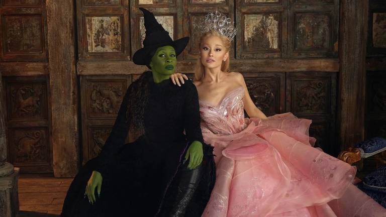 Cynthia Erivo y Ariana Grande protagonizan Wicked.