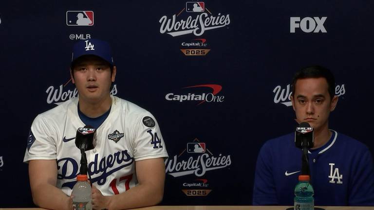 Ohtani se alista para volver al montículo: “Quiero estar listo para lanzar en cualquier momento”. Ohtani se alista para volver al montículo: “Quiero estar listo para lanzar en cualquier momento”.