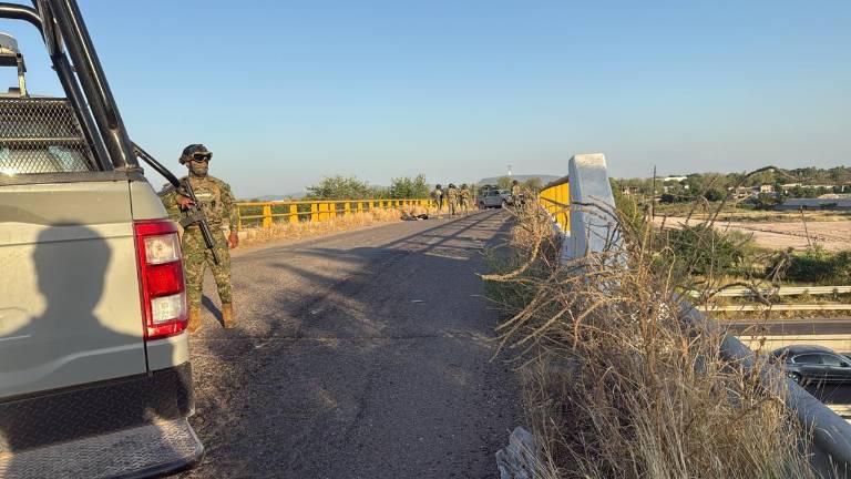 Uno de los dos hombres asesinados este sábado en el puente del Piggy Back fue identificado como Abraham “N”, desaparecido en el Campo El Diez. Uno de los dos hombres asesinados este sábado en el puente del Piggy Back fue identificado como Abraham “N”, desaparecido en el Campo El Diez.