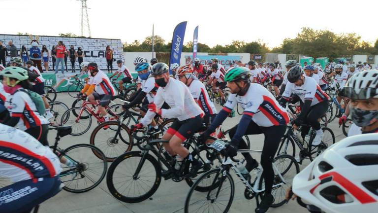Cientos de pedalistas de tres países tomaron parte en el evento.