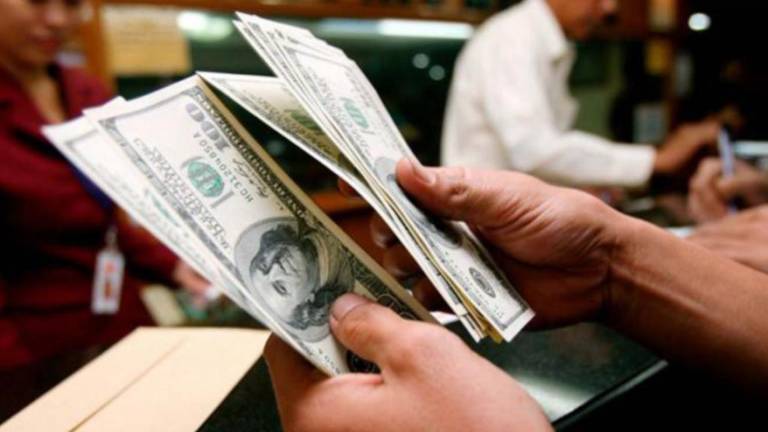 Banxico señaló que, durante septiembre de 2025, las remesas enviadas al exterior por residentes en México se situaron en 93 millones de dólares. Banxico señaló que, durante septiembre de 2025, las remesas enviadas al exterior por residentes en México se situaron en 93 millones de dólares.