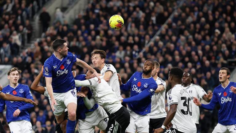 Fulham cae en su visita al Everton. Fulham cae en su visita al Everton.