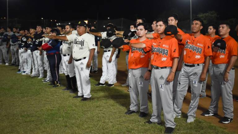 Las emociones de la Jornada 1 de la Liga de Beisbol Clase Abierta, en Mazatlán.