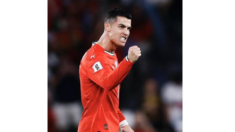 Cristiano Ronaldo fue omitido en el póster. Cristiano Ronaldo fue omitido en el póster.