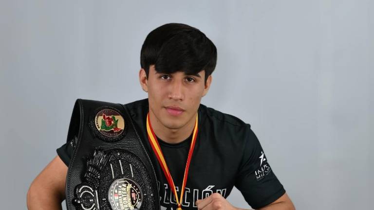 El boxeador mazatleco Jorge Luis Nieblas Gutiérrez se prepara para representar a México en el Grand Prix Dakar 2026, tras ganar plata en España y oro en el Torneo Guerra en la Frontera. El boxeador mazatleco Jorge Luis Nieblas Gutiérrez se prepara para representar a México en el Grand Prix Dakar 2026, tras ganar plata en España y oro en el Torneo Guerra en la Frontera.