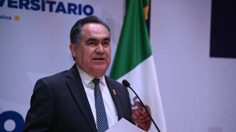 Madueña Molina advirtió que un grupo de universitarios jubilados y asesores jurídicos externos ha intentado sumar a estudiantes a movimientos de carácter particular. Madueña Molina advirtió que un grupo de universitarios jubilados y asesores jurídicos externos ha intentado sumar a estudiantes a movimientos de carácter particular.