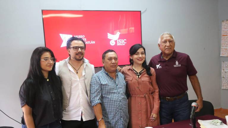 Las actividades fueron anunciadas por Miguel Ángel Ramírez Jardines, director del Museo de Arte de Mazatlán, por los artistas Kleyna Sarabia, Marisol Quiñónez, Daniel Ramírez y Saryil Moes.