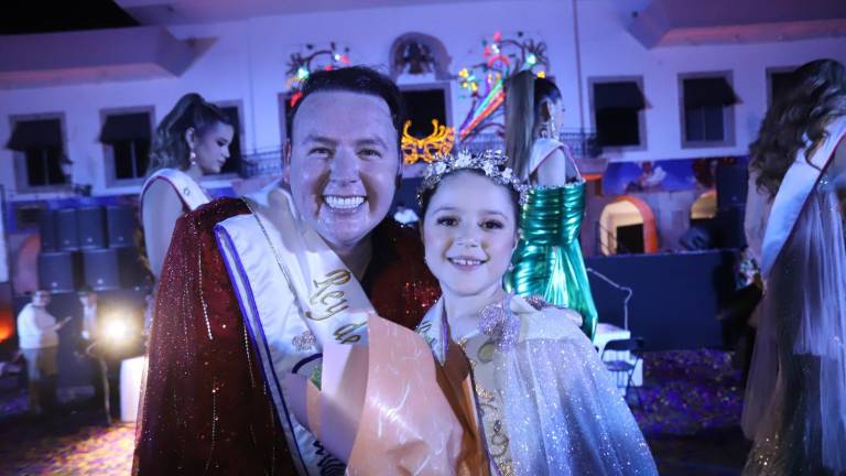 Héctor Limón y María Paula Velarde, nuevo Rey de la Alegría y Reina Infantil del Carnaval 2024, respectivamente.