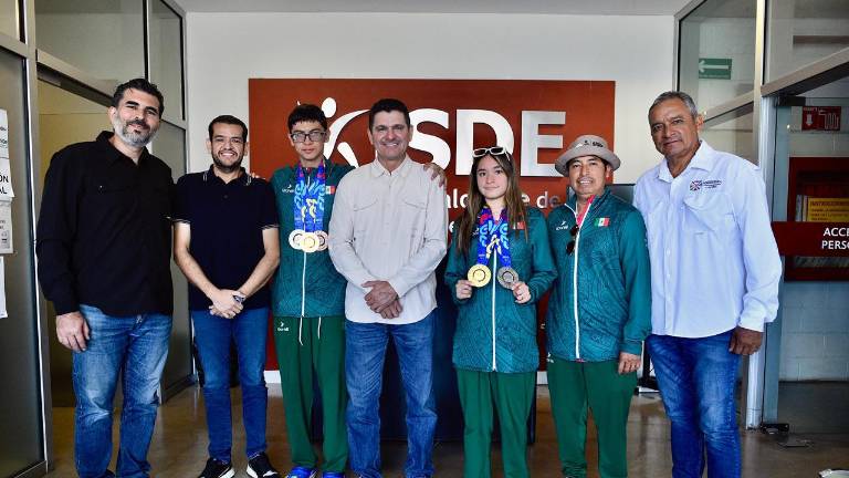 El Isde reconoció su esfuerzo y el respaldo institucional que impulsa al deporte adaptado en Sinaloa. El Isde reconoció su esfuerzo y el respaldo institucional que impulsa al deporte adaptado en Sinaloa.