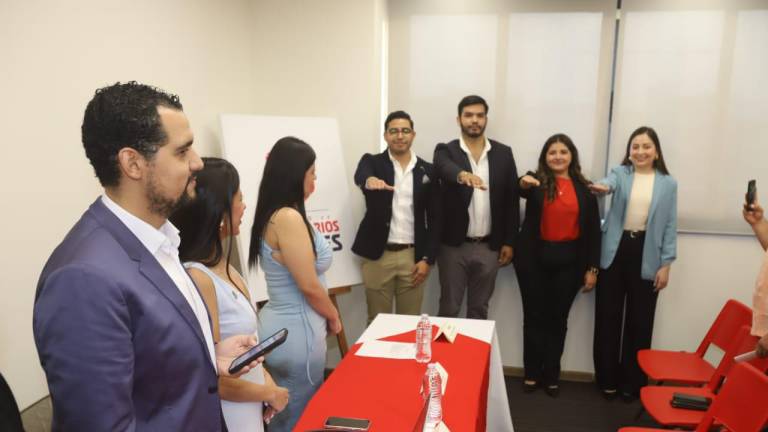 El nuevo Consejo de Empresarios Jóvenes Mazatlán rindió protesta.