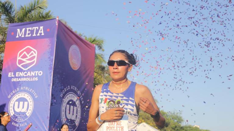 Dafne Juárez Pavón conquista la Carrera Urbanianos Premier en Mazatlán. Dafne Juárez Pavón conquista la Carrera Urbanianos Premier en Mazatlán.