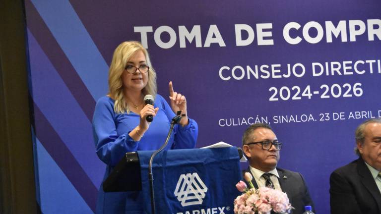 Martha Elena Reyes Zazueta asume la presidencia de Coparmex Sinaloa para el periodo 2024-2026.