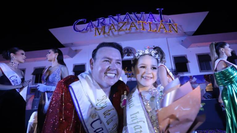 Héctor Limón y María Paula Verlarde son el Rey de la Alegría y la Reina Infantil del Carnaval de Mazatlán 2024, respectivamente.