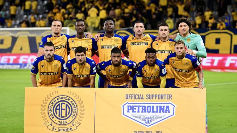 Ochoa respondió con una gran atajada y consolidó la victoria que coloca al club en el octavo puesto de la liga. Ochoa respondió con una gran atajada y consolidó la victoria que coloca al club en el octavo puesto de la liga.