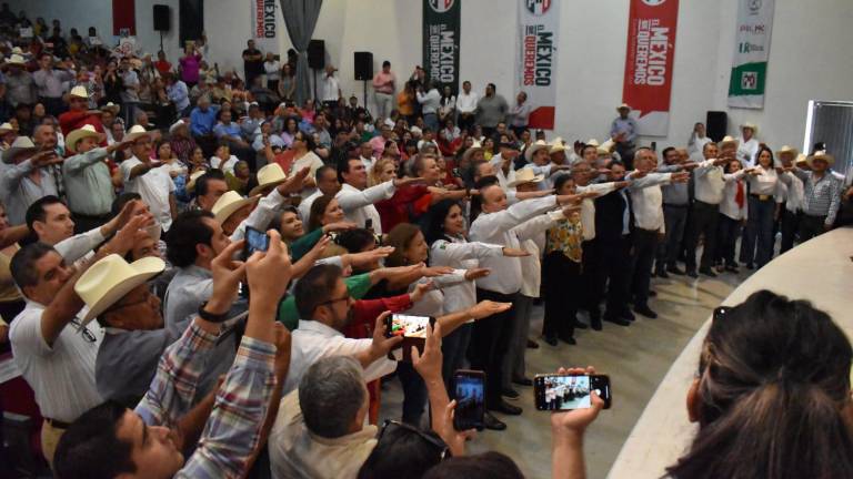 Miguel Ángel López y Selene Mayorquín toman la dirigencia de la Liga de Comunidades Agrarias en Sinaloa
