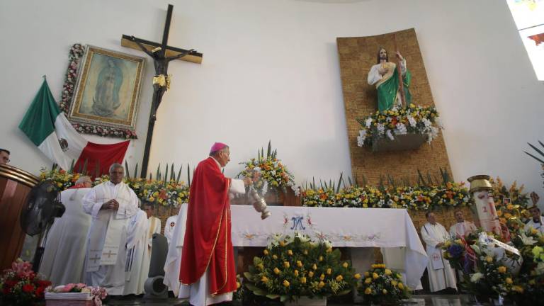 Monseñor Mario Espinosa Contreras ofreció la misa en honor a San Judas Tadeo. Monseñor Mario Espinosa Contreras ofreció la misa en honor a San Judas Tadeo.