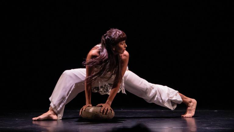 Gana beca del Fonca la maestra, bailarina y coreógrafa Xitlali Piña