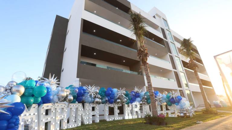 El complejo habitacional Marina Cerritos Condominios estará integrado por ocho torres y una de ellas, llamada Playa Emerald, ya fue inaugurada.