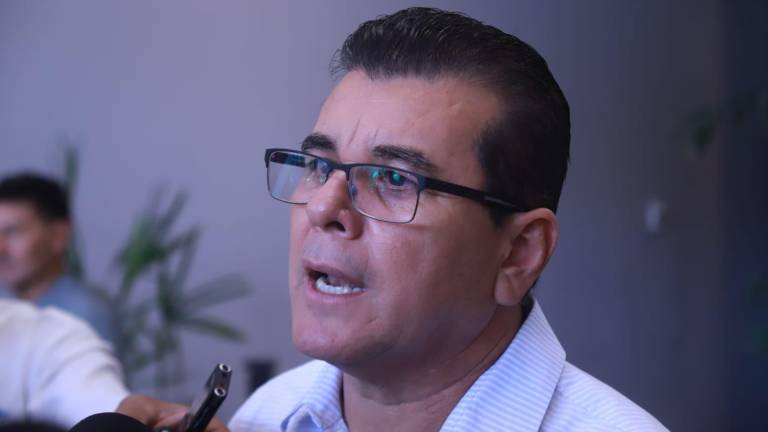 El Alcalde Édgar González informó que de momento no se tienen reportes de balaceras en la ciudad de Mazatlán.