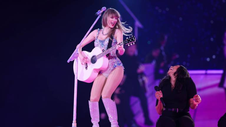 Taylor Swift finaliza a tiempo su gira en Japón.