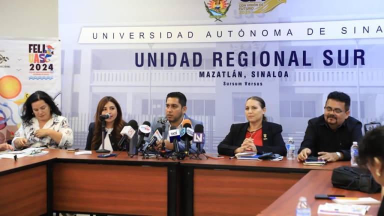 Itzel Meza Piña, directora de la Editorial UAS, dio a conocer los pormenores de la Feria del Libro de la Universidad Autónoma de Sinaloa 2024.