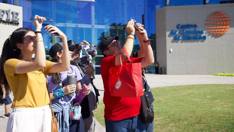 Montan festival por eclipse solar anular en el Centro de Ciencias en Culiacán