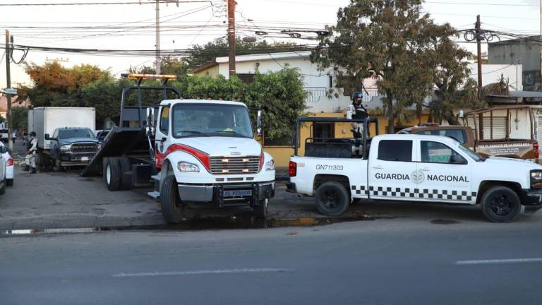 Autoridades detectan almacén de hidrocarburo en la Colonia Rincón de Urías en Mazatlán