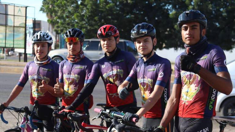 Ciclistas de la UAS se alistan para la carrera Gran Fondo Surutato 2022