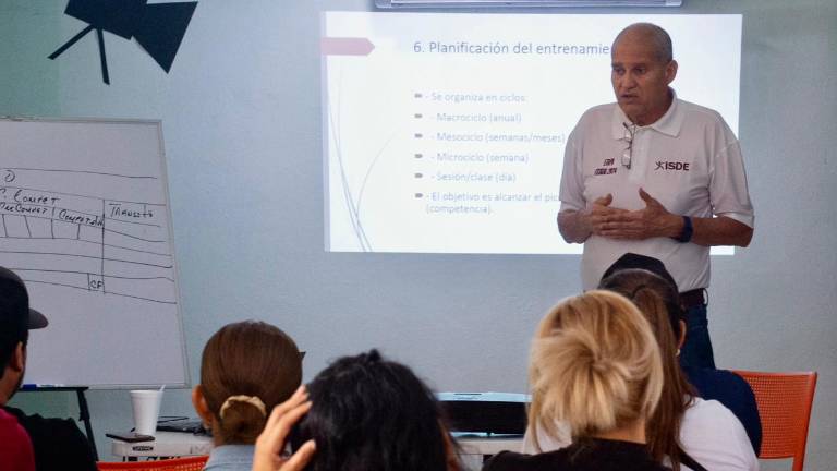 La iniciativa busca dotar de herramientas técnicas y metodológicas a entrenadores y promotores deportivos. La iniciativa busca dotar de herramientas técnicas y metodológicas a entrenadores y promotores deportivos.