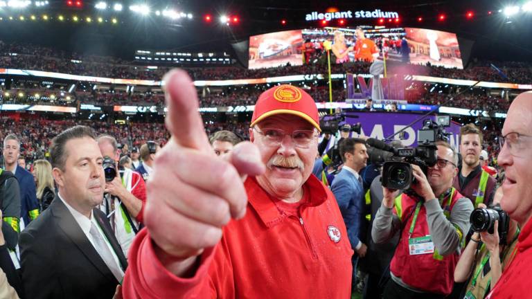Andy Reid, entrenador ganador de 3 Super Bowls, alarga su acuerdo con Chiefs hasta 2029