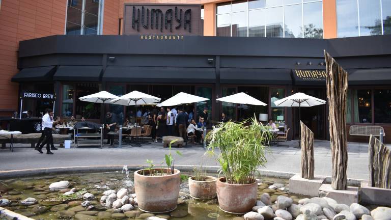Restaurante Humaya celebra su primer aniversario.
