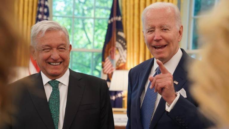 AMLO y Biden ordenan reducir ‘significativamente’ los cruces ‘irregulares’ en la frontera