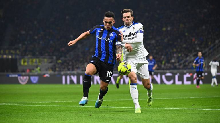 Lautaro Martínez no pudo hacer daño, aunque el Inter logró ganar para avanzar a las semifinales de la Coppa de Italia.